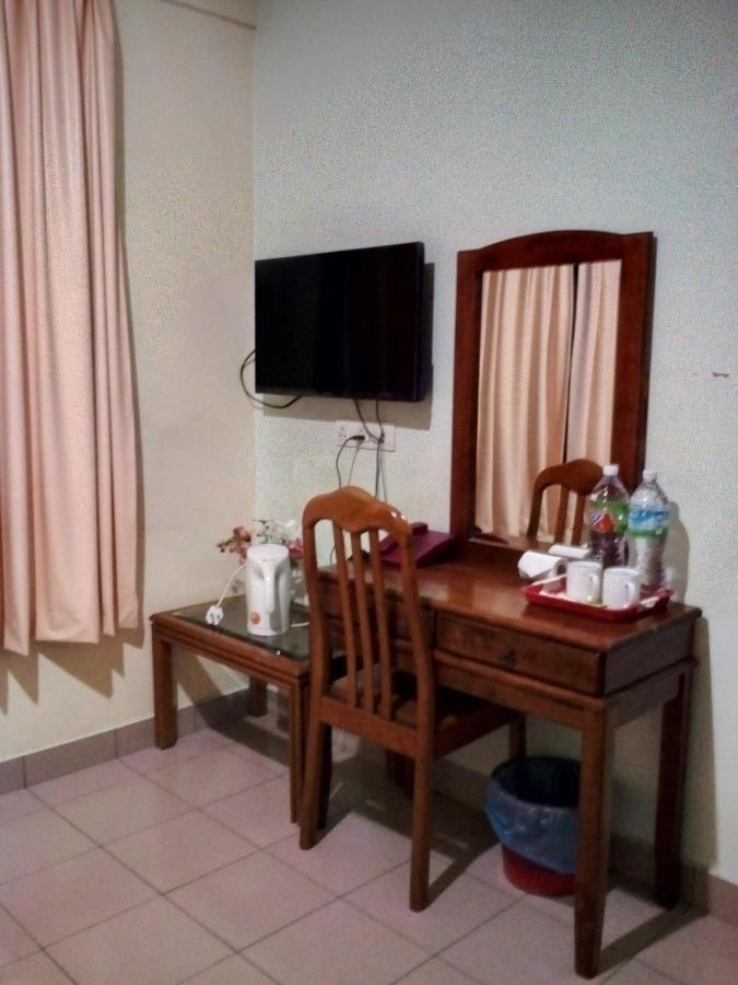 קוטה קינבלו Century Hotel Inanam מראה חיצוני תמונה