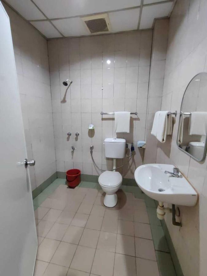קוטה קינבלו Century Hotel Inanam מראה חיצוני תמונה