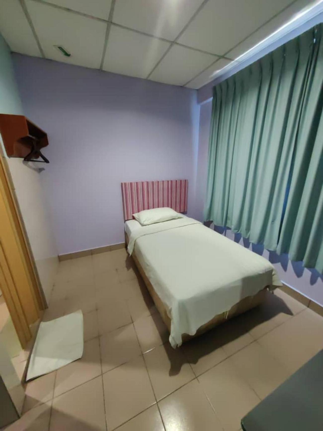 קוטה קינבלו Century Hotel Inanam מראה חיצוני תמונה