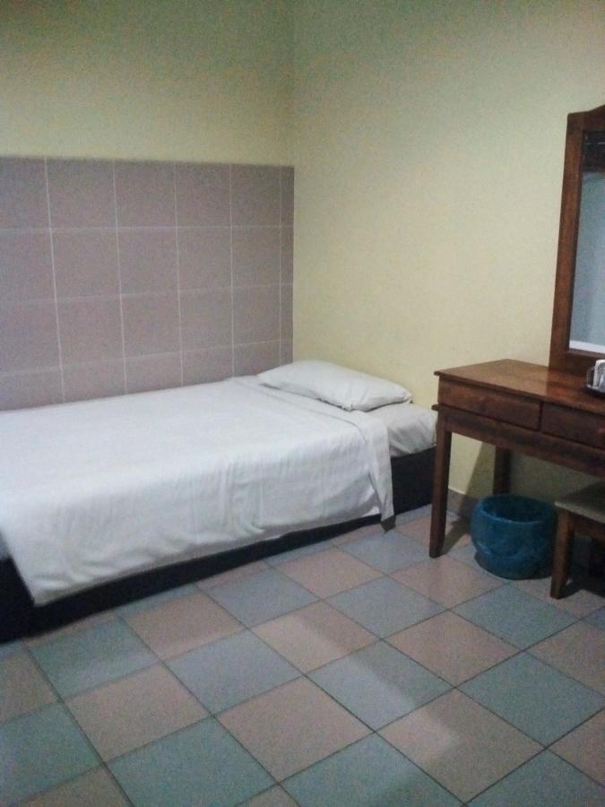 קוטה קינבלו Century Hotel Inanam מראה חיצוני תמונה