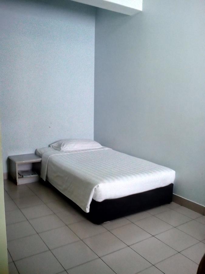 קוטה קינבלו Century Hotel Inanam מראה חיצוני תמונה